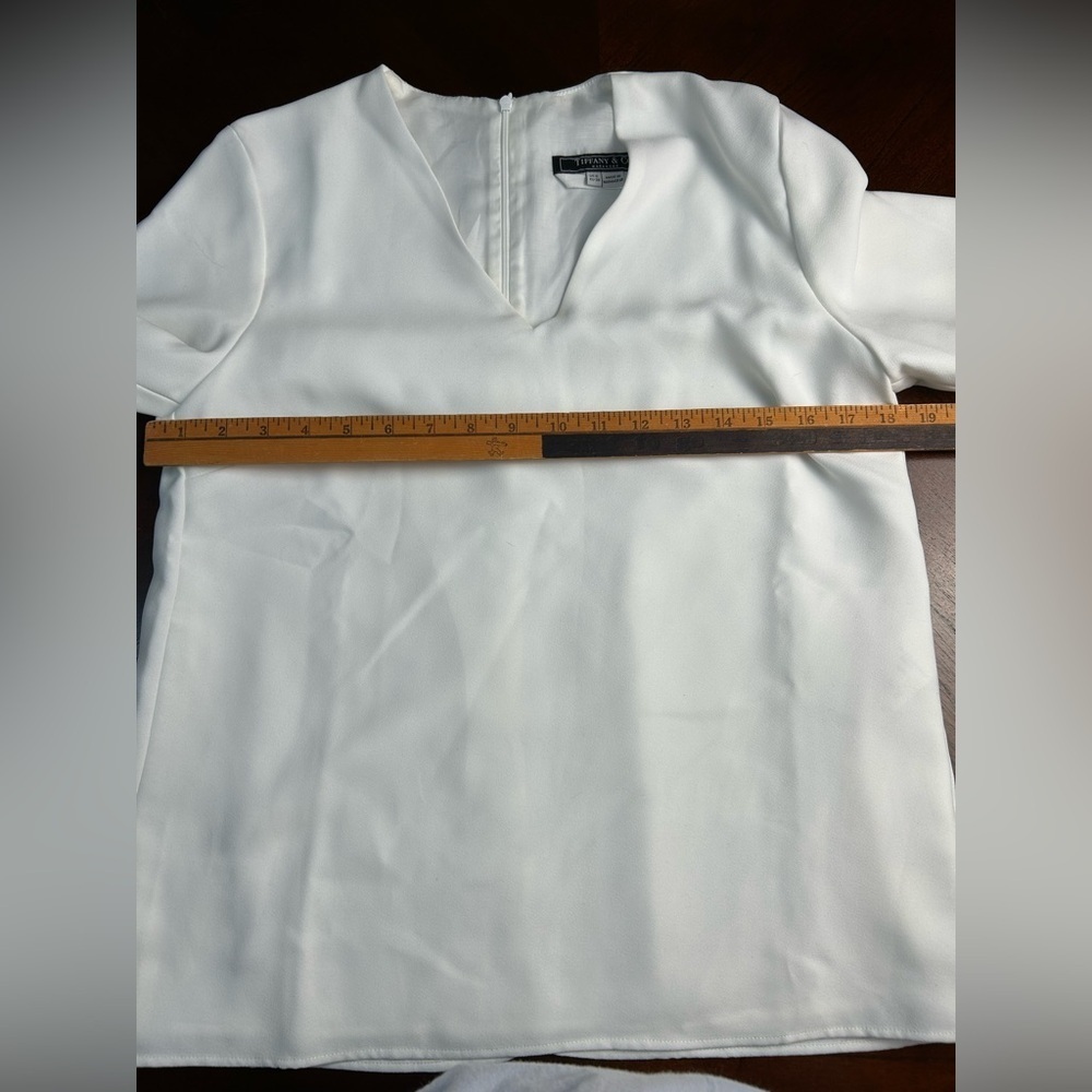 Tiffany & Co. White Blouse size 6 - Picture 5 of 7